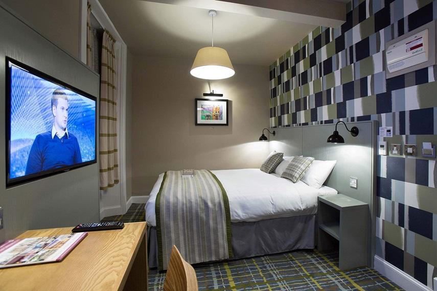 Jolly'S Hotel Wetherspoon Dundee Extérieur photo