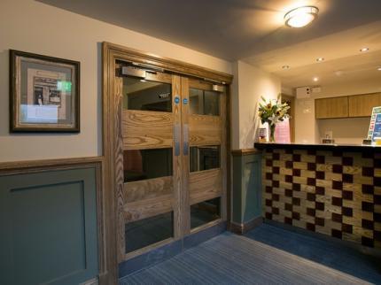 Jolly'S Hotel Wetherspoon Dundee Extérieur photo
