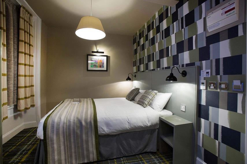 Jolly'S Hotel Wetherspoon Dundee Extérieur photo