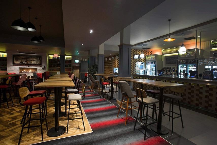 Jolly'S Hotel Wetherspoon Dundee Extérieur photo